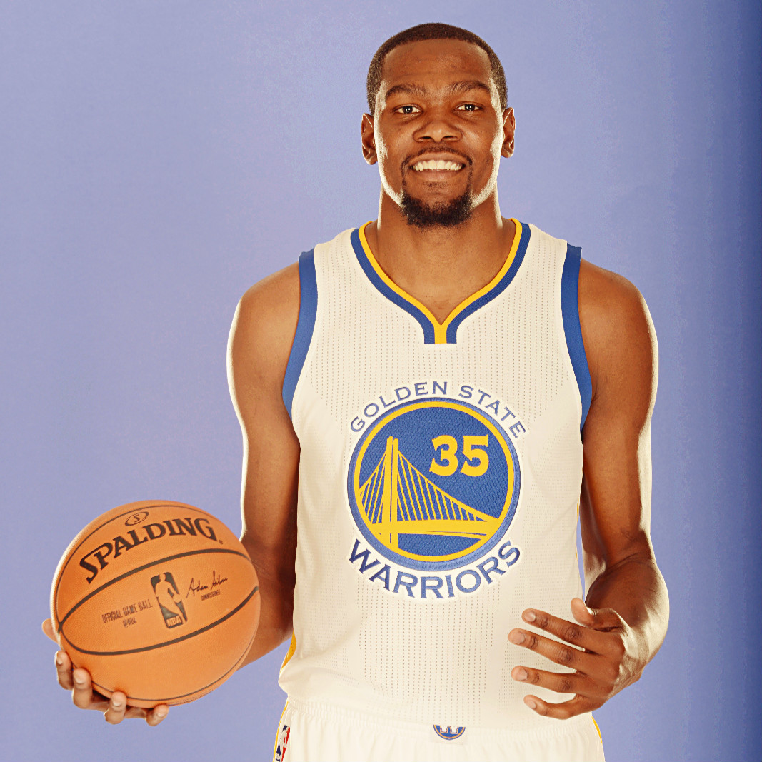 杜兰特迎来五赛季高光表现，独行侠球迷沸腾！的简单介绍