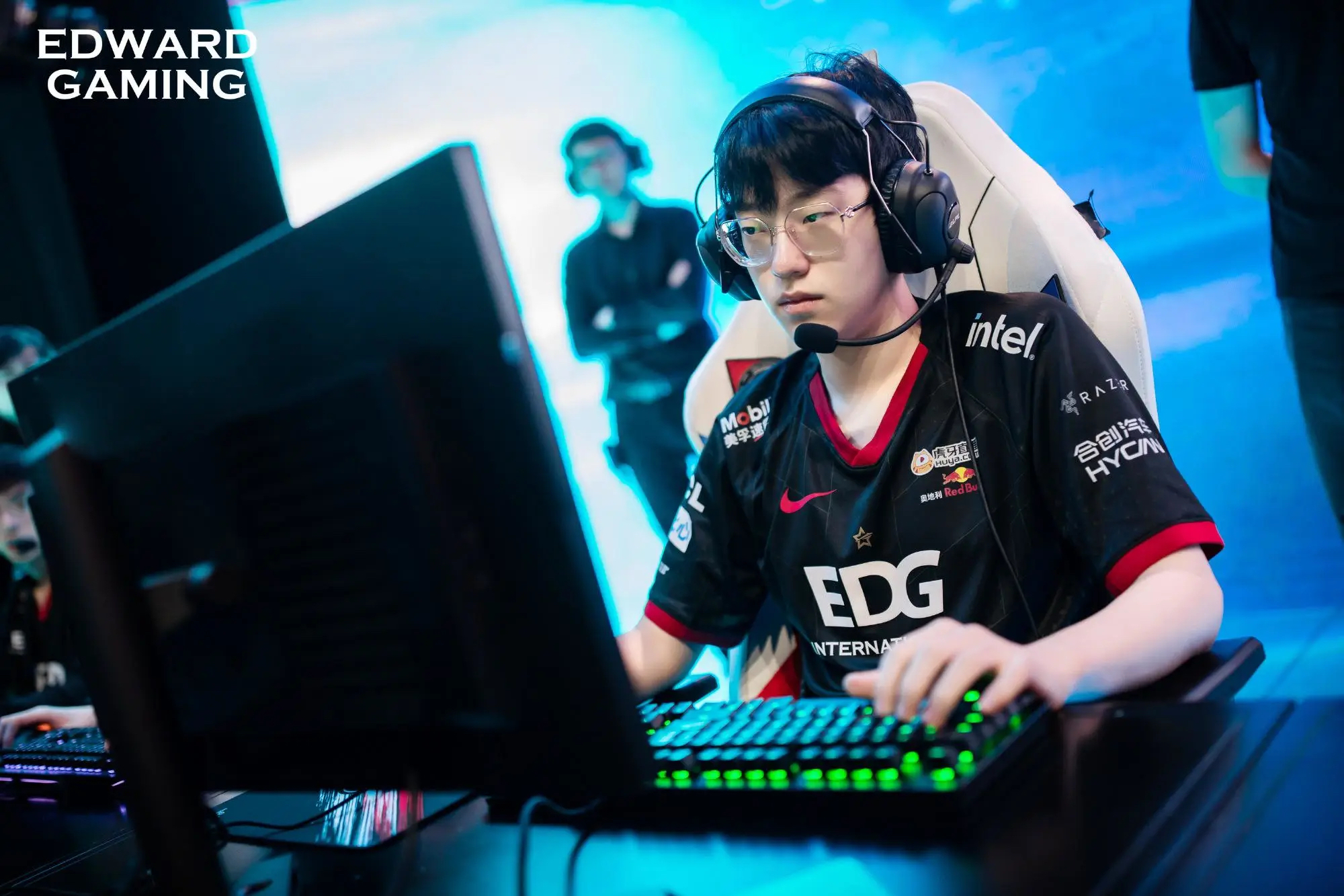 旺财28娱乐-Scout迎来十二赛季高光表现，TES球迷沸腾！的简单介绍